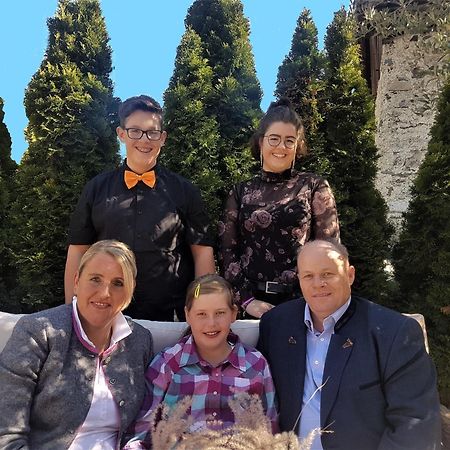 Bei Martin'S Hotel Morter Екстериор снимка