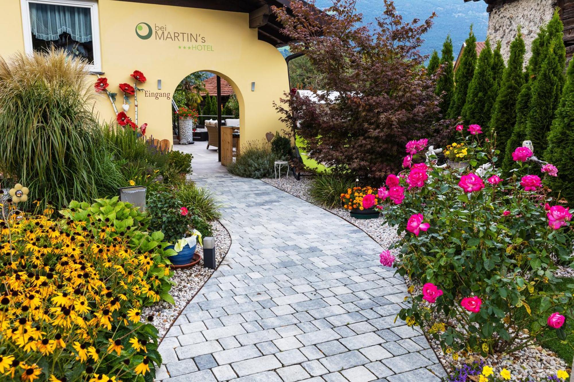 Bei Martin'S Hotel Morter Екстериор снимка